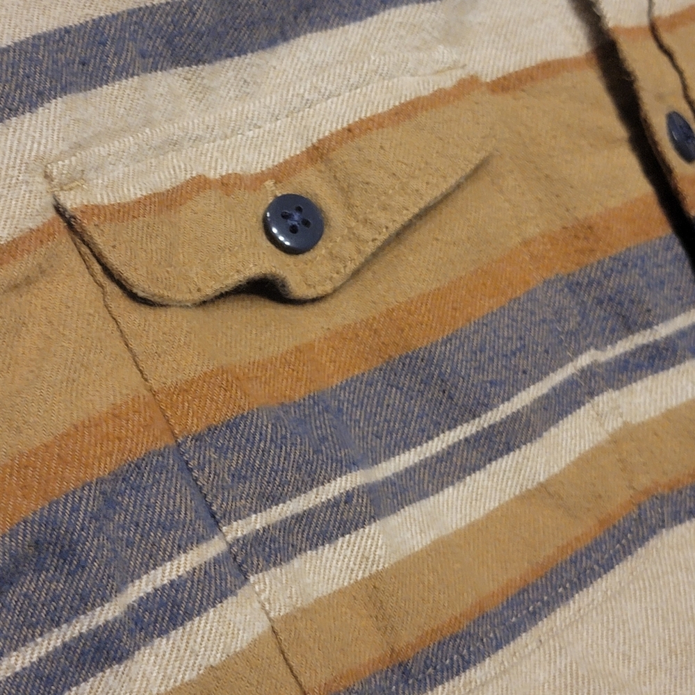 American Eagle Southwestern Twill Soft Flannel Shirt - Picture 5 of 7
